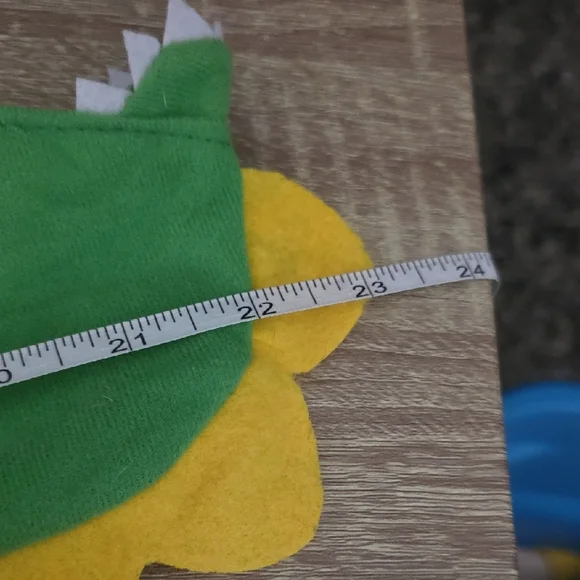 Porch Goose Green Dinosaur Costume with Yellow Spikes - Picture 4 of 4